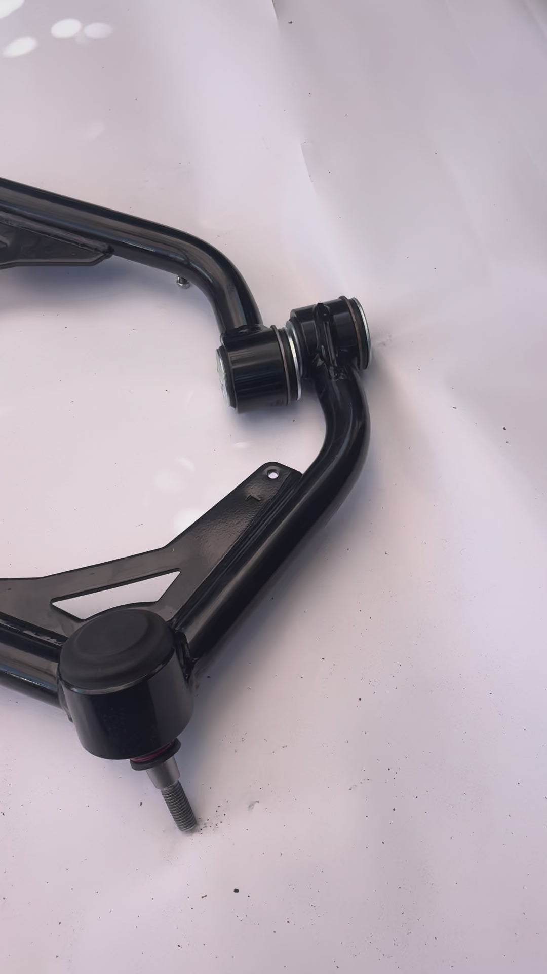01-06 Chevy Silverado, GMC Sierra 1500 2-4 in. Lift Front Upper Control Arms