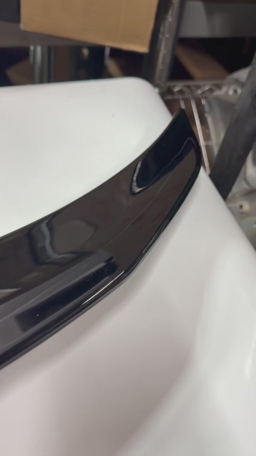 BMW E90 PSM-style rear spoiler product video