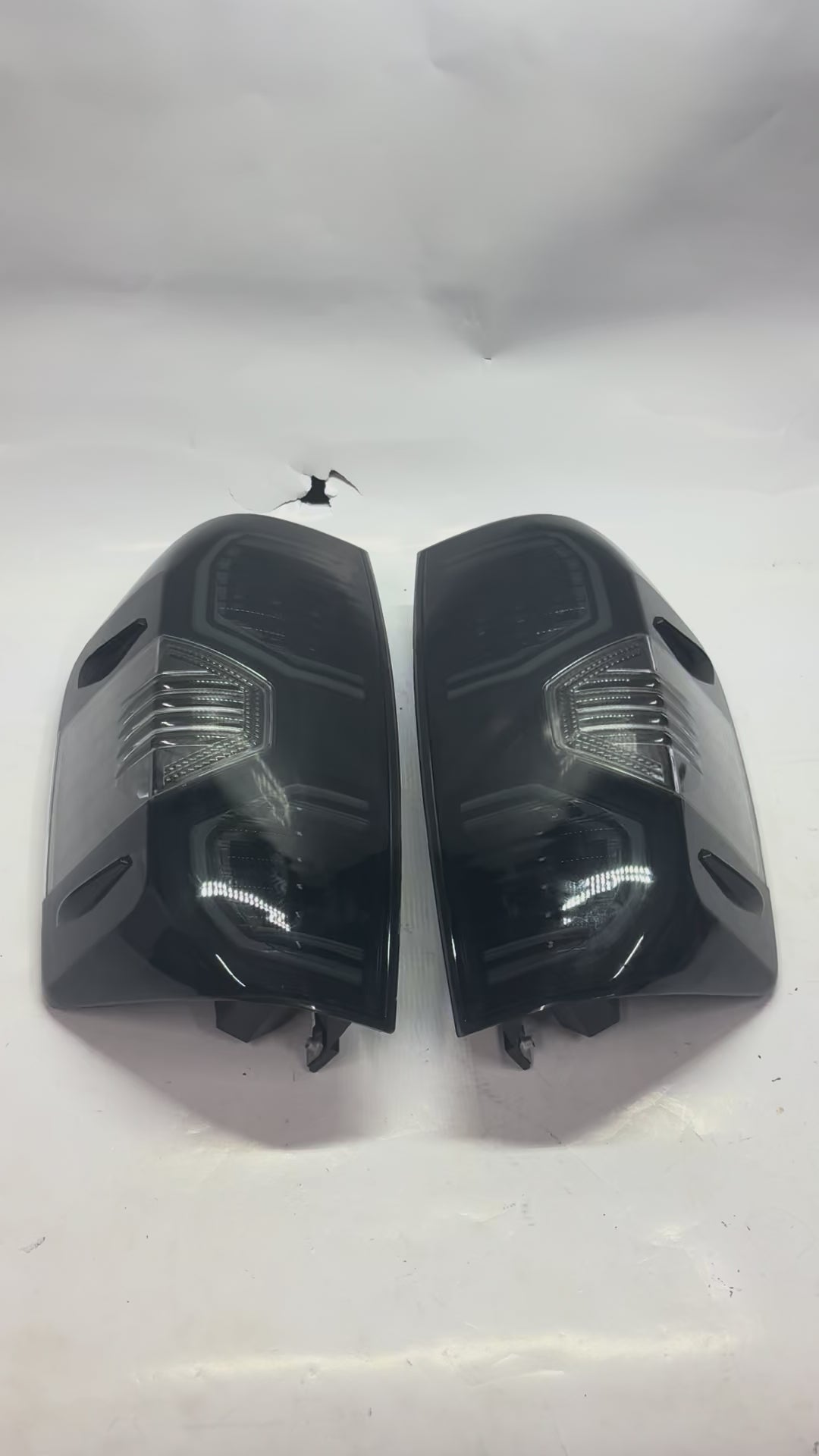 14-21 Toyota Tundra Smoke 3D Lens Taillights