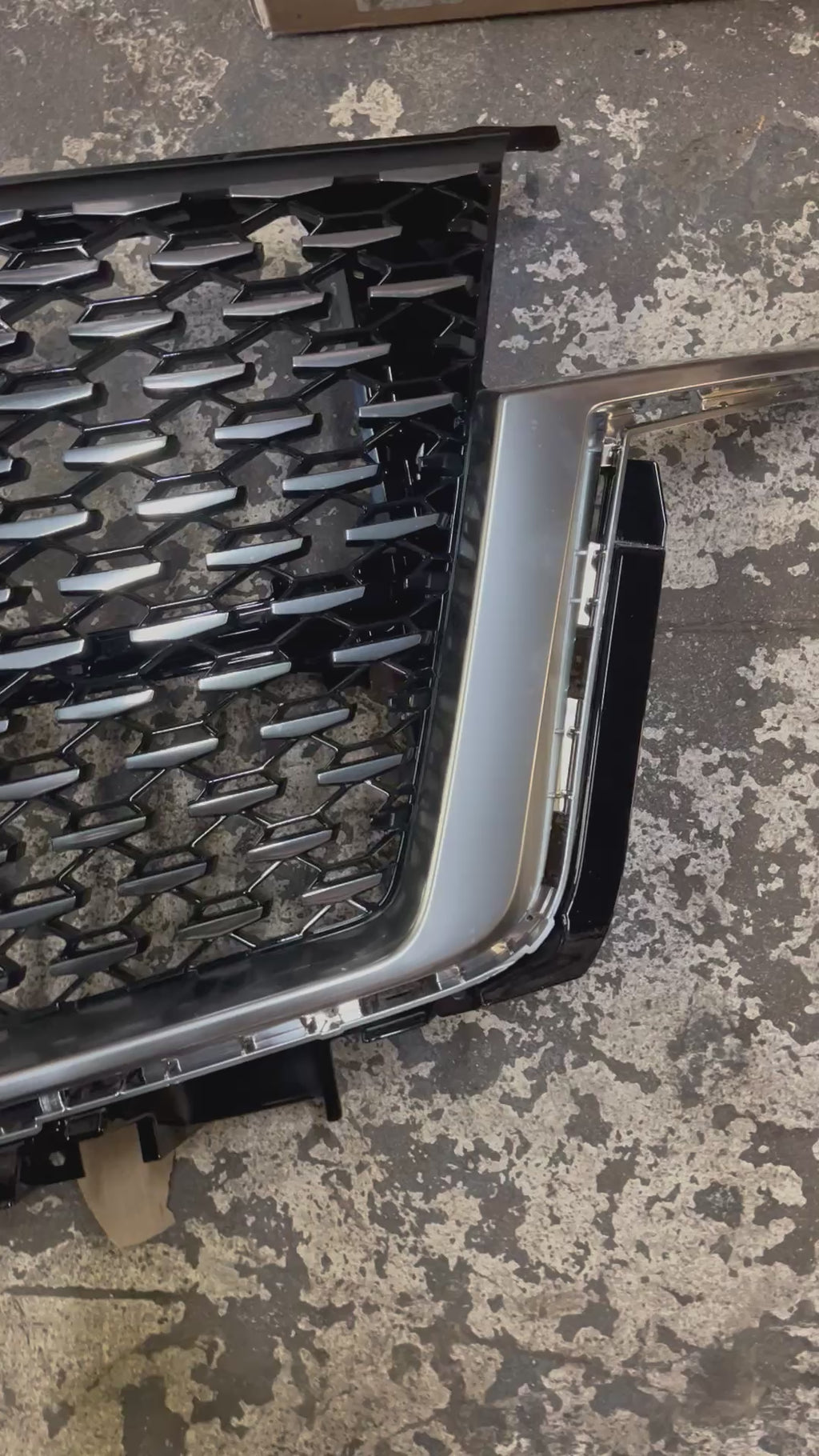 GM grille for 2021-2026 Cadillac Escalade