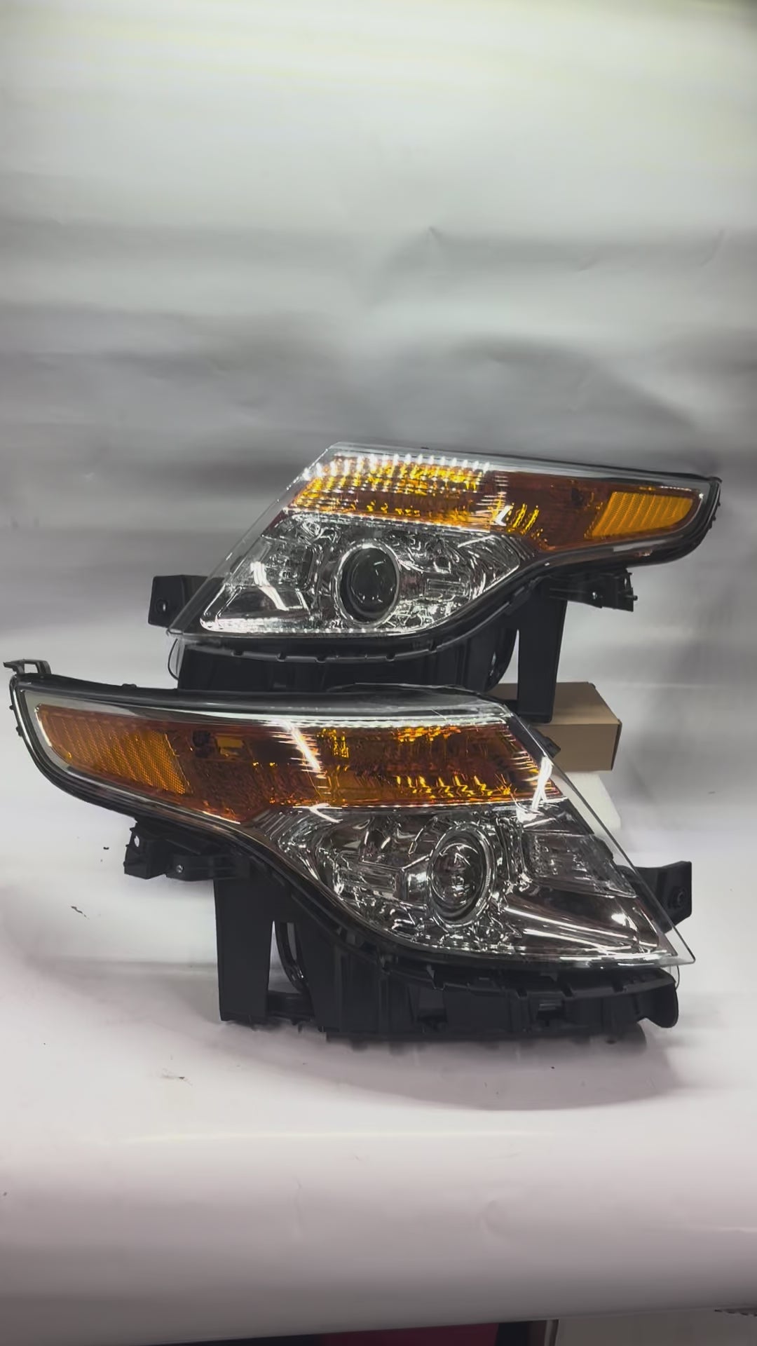 11-15 Ford Explorer Chrome Amber Halogen Headlights