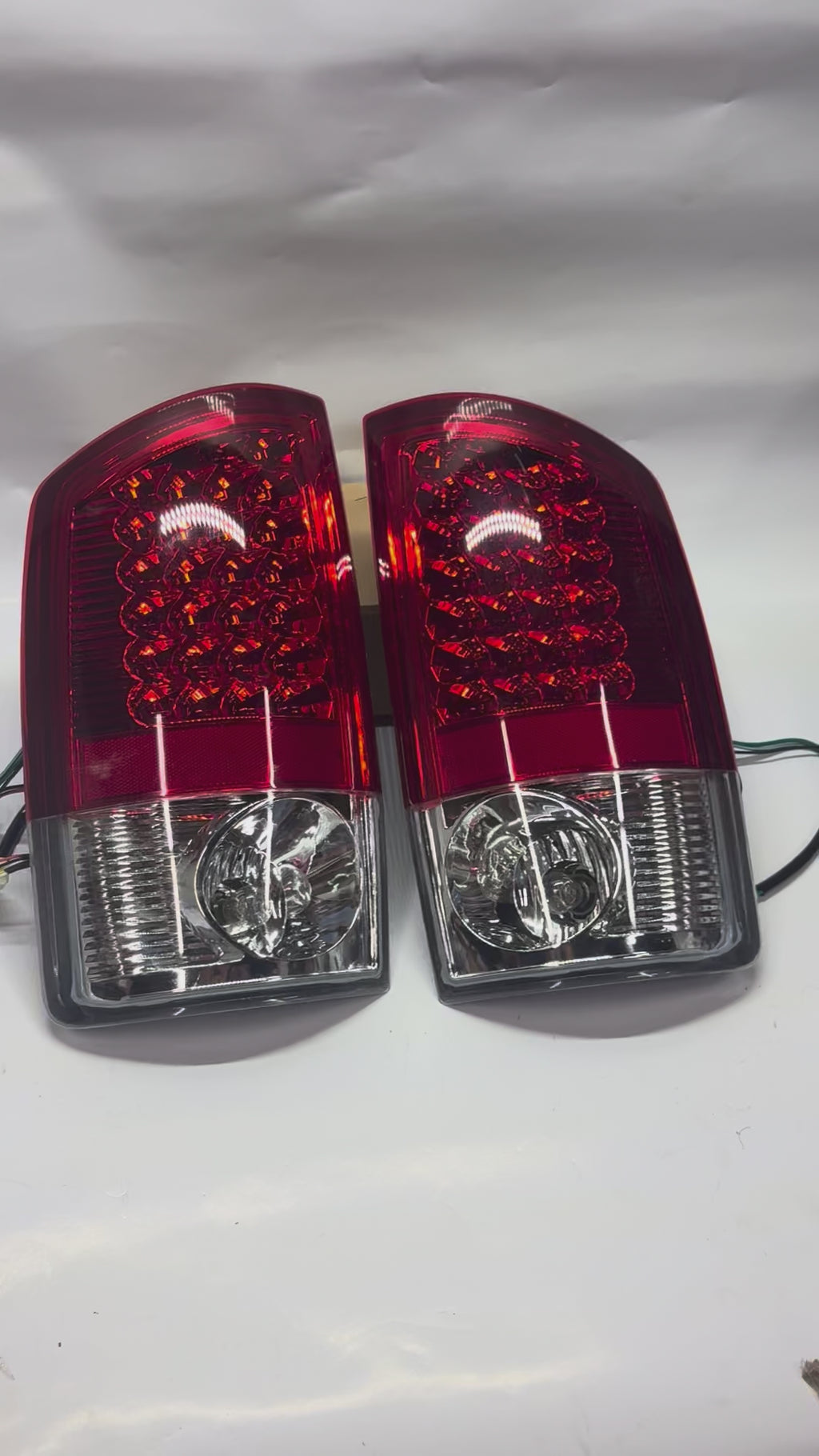 OB-TL-DRAM05-LED-CH-RD 02-06 DODGE RAM red led taillights chrome Driver Side Scratched
