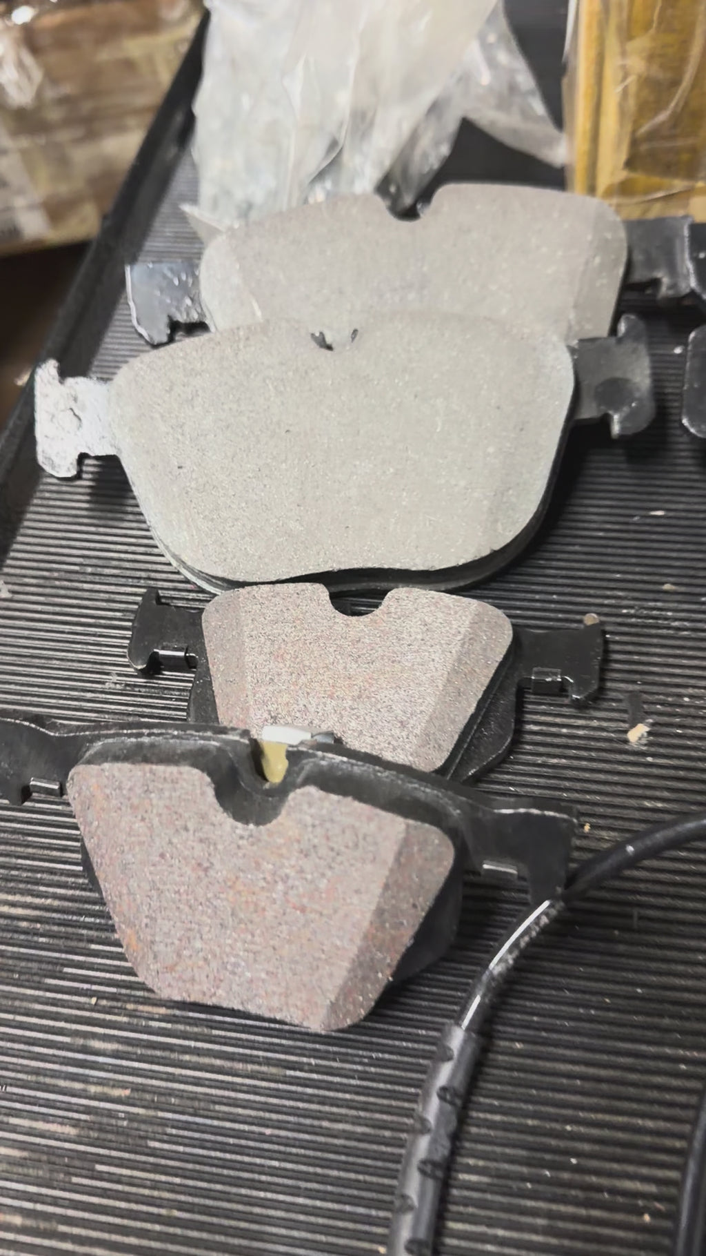 3411685225s BMW x5  x6 4pcs brake pads